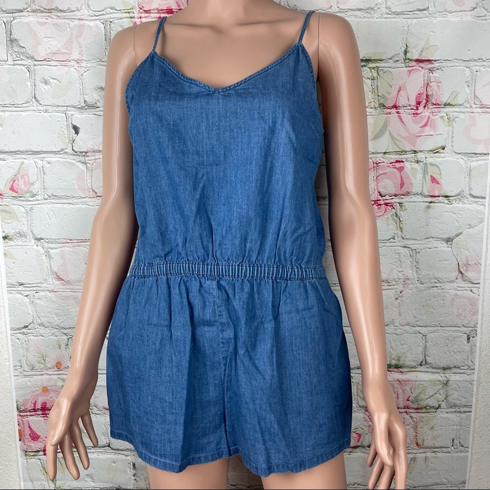 Forever 21 Women's Denim Romper Medium Spaghetti Straps Elastic Waist
